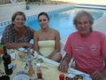 Michel et Bernadette Tabone avec leur fille Eva vous accueillent au Mas Bleu en Provence à Salon
