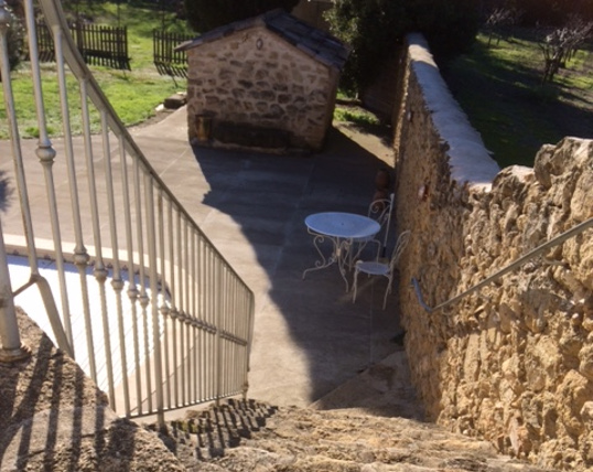 La vue depuis la porte d'entrée du gîte